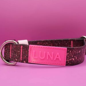 Personalizowana wodoodporna obroża strong GLOW SPLASH dla psa z napisem